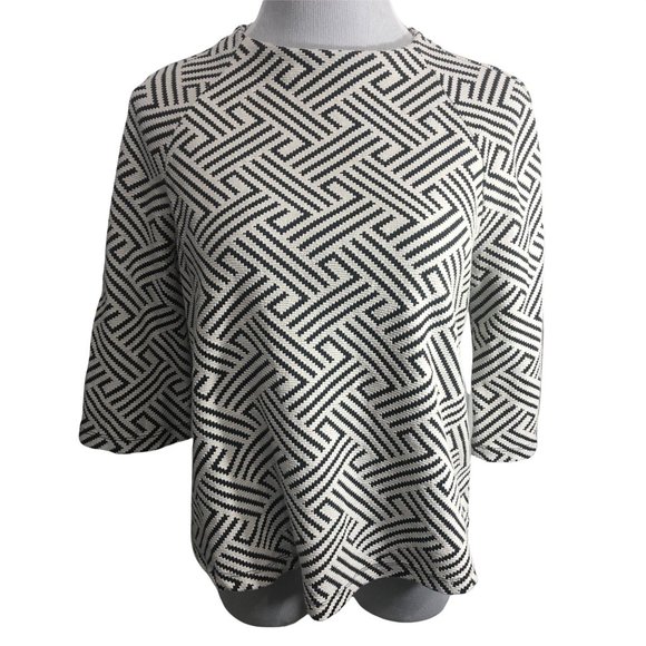 Anthropologie Tops - Anthropologie W5 geometrical blouse top red exposed zipper Size MEDIUM